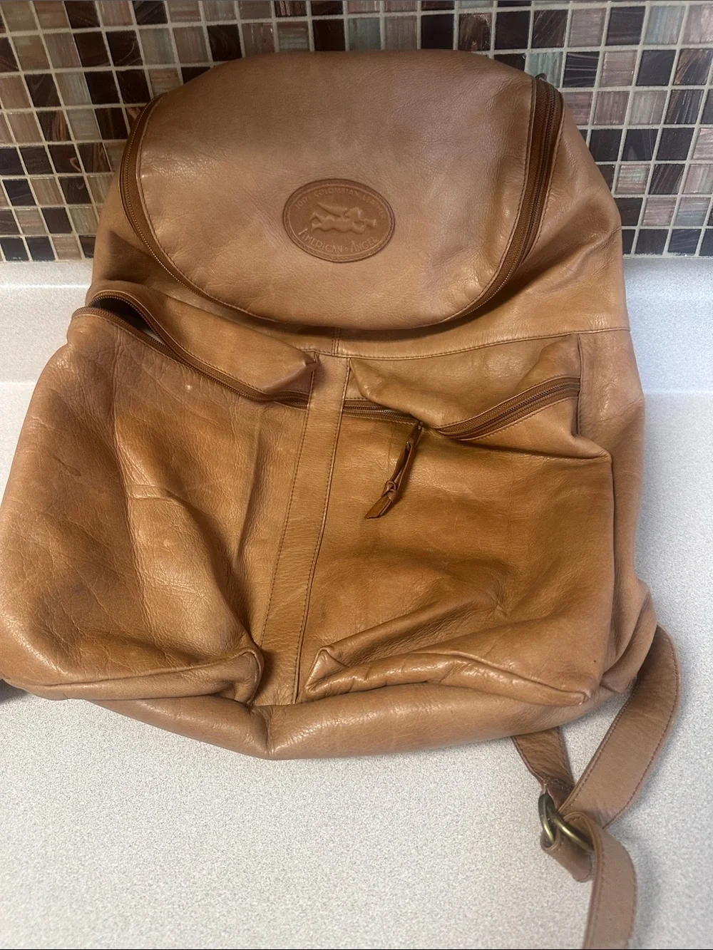 Leather Daypack Backpack in Tan - Timeless Carry